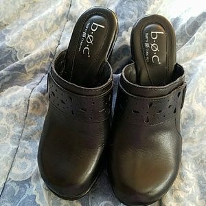 b.o.c. clogs